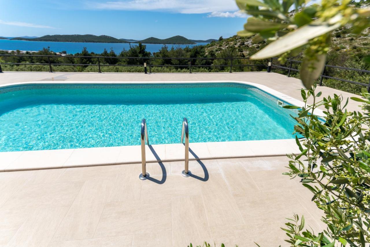Holiday Home Svemir Drage Luaran gambar