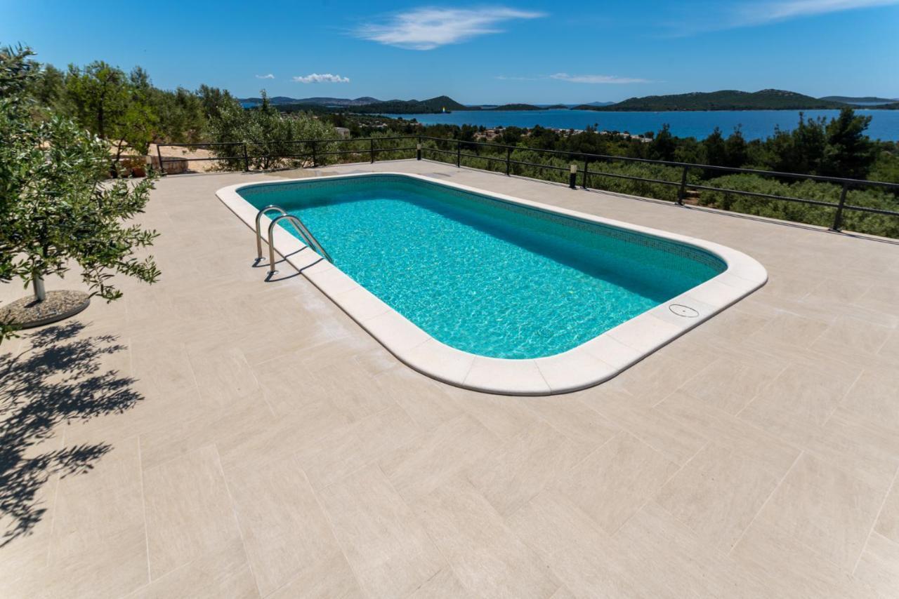 Holiday Home Svemir Drage Luaran gambar