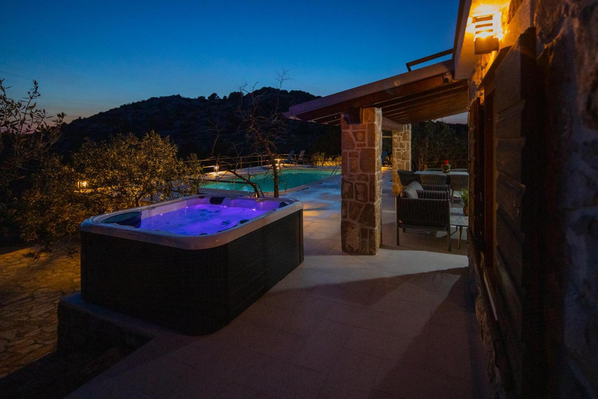 Holiday Home Svemir Drage Luaran gambar