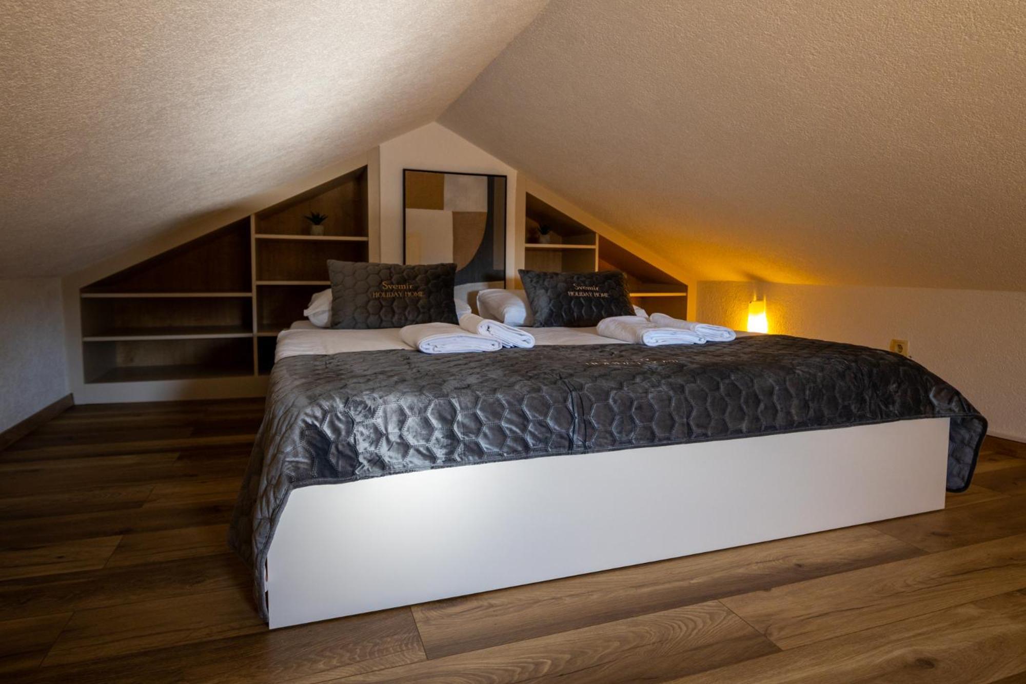Holiday Home Svemir Drage Luaran gambar